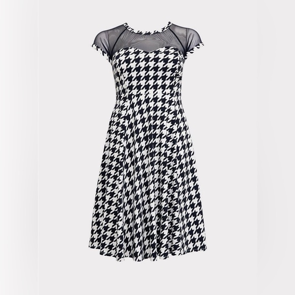 Torrid Midi Mesh Swing Dress - Picture 9 of 9